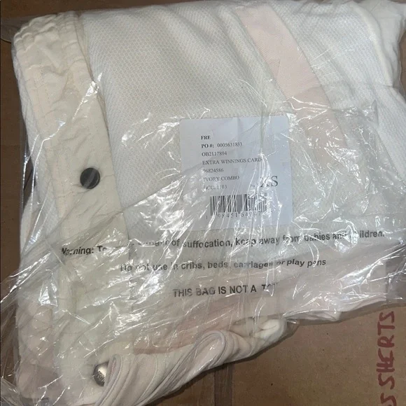 NWT Free People Movement Extra Winnings
Cardi / Ivory Combo - Picture 7 of 10